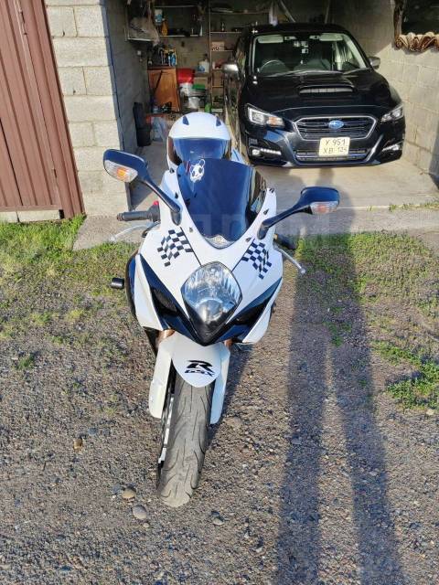 Suzuki GSX-R 1000R. 1 000. ., , ,   