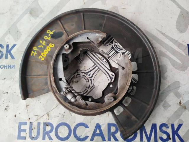 Купить Щиток тормозного диска Volkswagen Touareg [7P0609404E], правый ...
