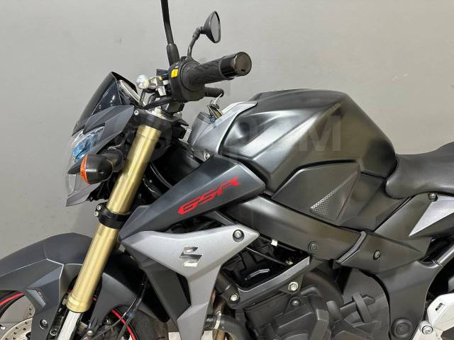 Suzuki GSR 750. 750. ., , ,   