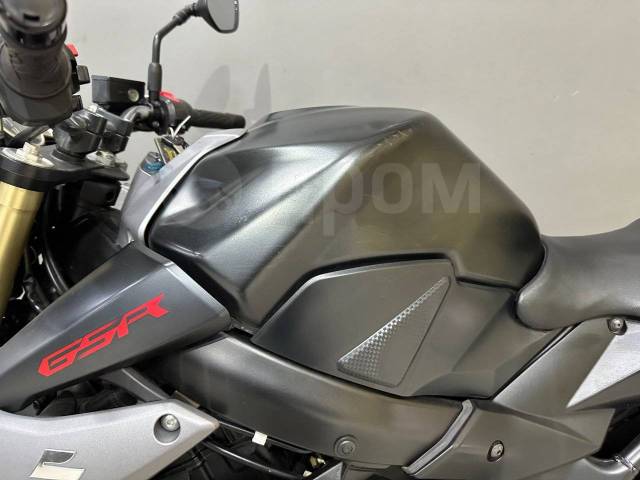 Suzuki GSR 750. 750. ., , ,   