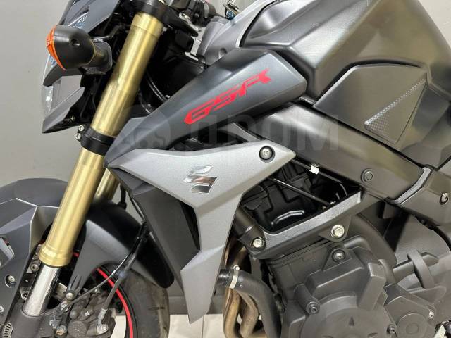 Suzuki GSR 750. 750. ., , ,   