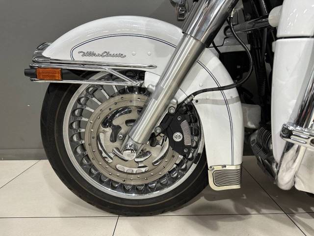 Harley-Davidson Electra Glide Ultra Classic FLHTCU. 1 690. ., , ,   