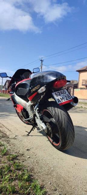 Suzuki GSX-R 750. 750. ., , ,   