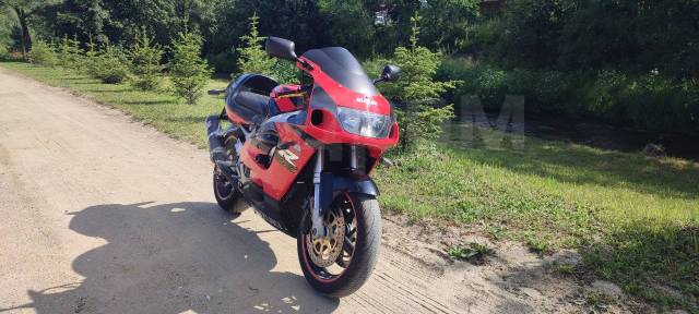 Suzuki GSX-R 750. 750. ., , ,   