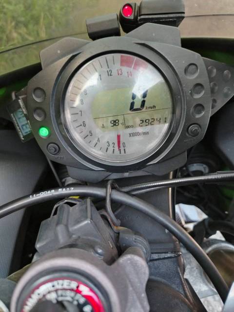 Kawasaki Ninja ZX-10R. 1 000. ., , ,   