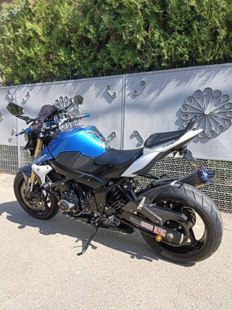 Suzuki GSR 750A. 750. ., , ,   