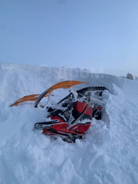 BRP Ski-Doo Summit. ,  ,   