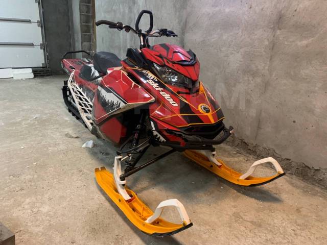 BRP Ski-Doo Summit. ,  ,   