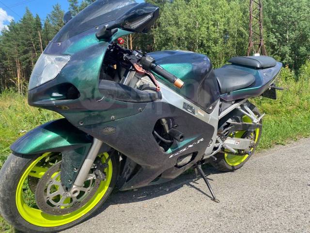 Suzuki GSX-R 600. 600. ., , ,   