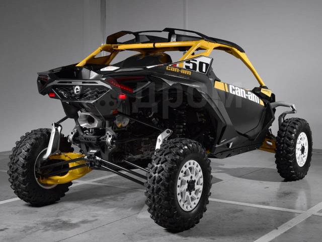 BRP Can-Am Maverick X RS. ,  \,   