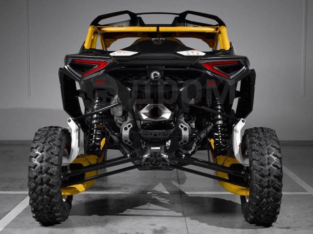 BRP Can-Am Maverick X RS. ,  \,   