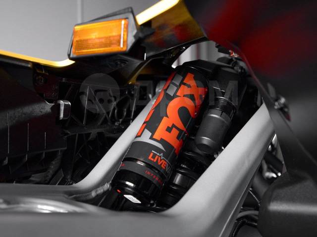 BRP Can-Am Maverick X RS. ,  \,   