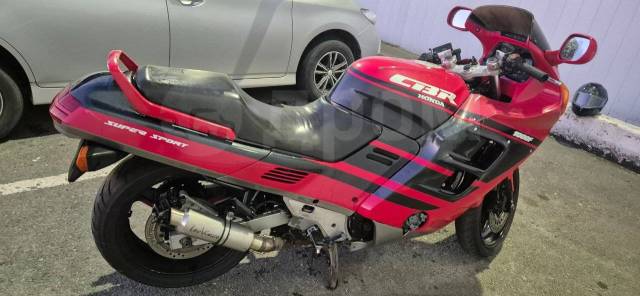 Honda CBR 1000F Hurricane. 1 000. ., , ,   