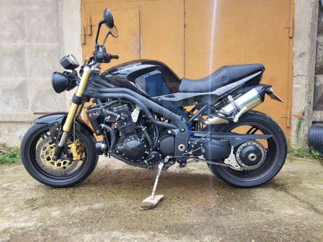 Triumph Speed Triple. 1 050. ., , ,   