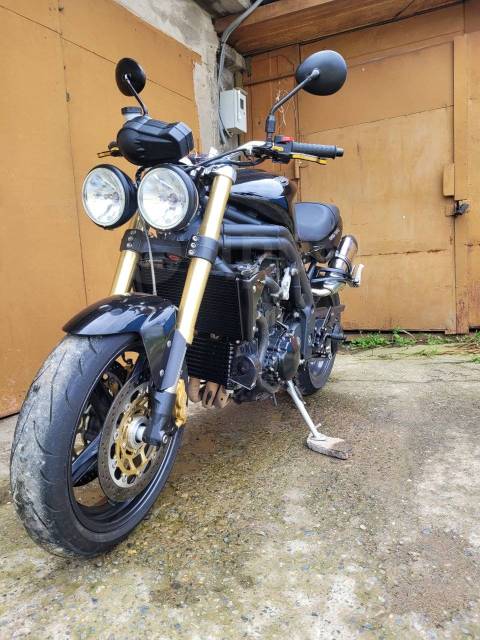 Triumph Speed Triple. 1 050. ., , ,   