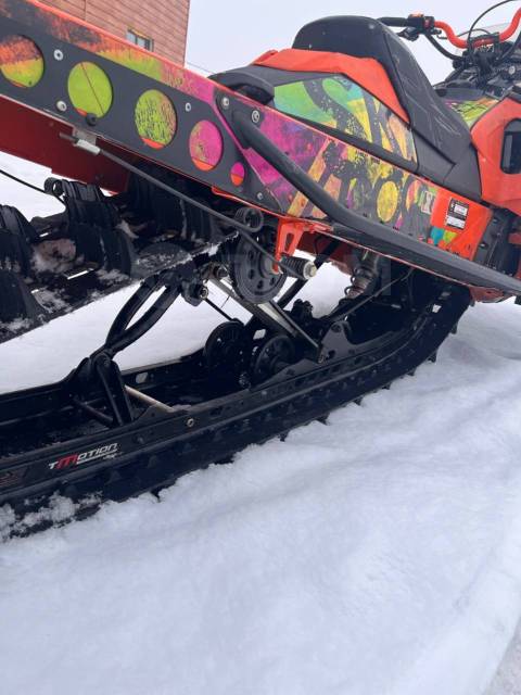 BRP Ski-Doo Summit. ,  ,   