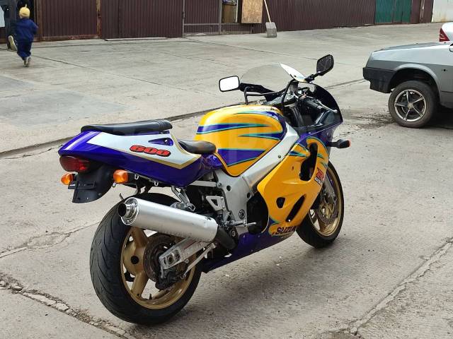 Suzuki GSX-R 600. 600. ., , ,   