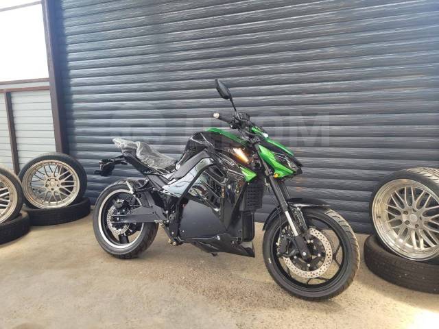 Kawasaki Z 1000. ,  ,   