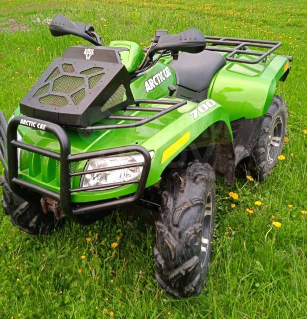 Arctic Cat Mudpro 700. ,  \,   