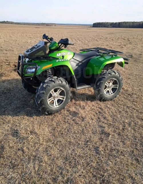 Arctic Cat Mudpro 700. ,  \,   