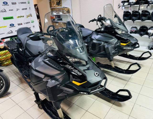 BRP Ski-Doo Skandic SWT. ,  ,   