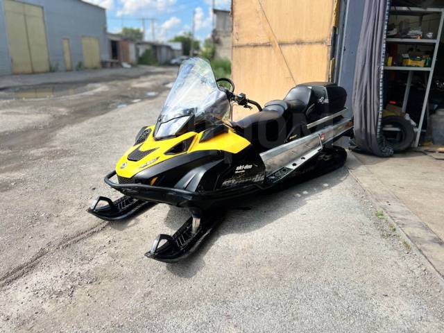 BRP Ski-Doo Skandic SWT. ,  ,   