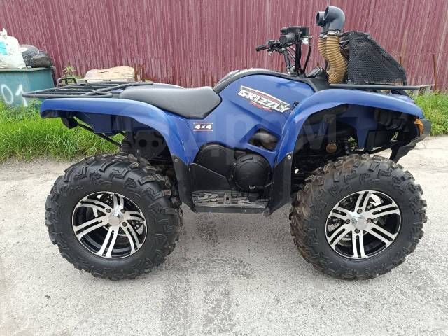 Yamaha Grizzly 700. ,  \,   