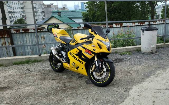 Suzuki GSX-R 750. 748. ., , ,   