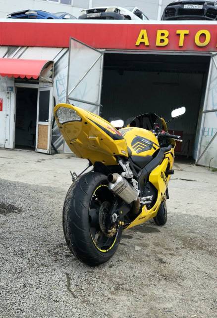 Suzuki GSX-R 750. 748. ., , ,   