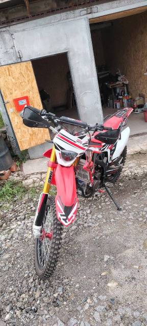 Regulmoto CR-Z 300. 300. ., , ,   