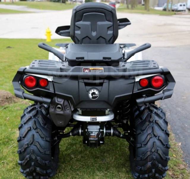 BRP Can-Am Outlander. ,  \,  .     