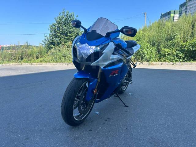 Suzuki GSX-R 1000. 1 000. ., , ,   