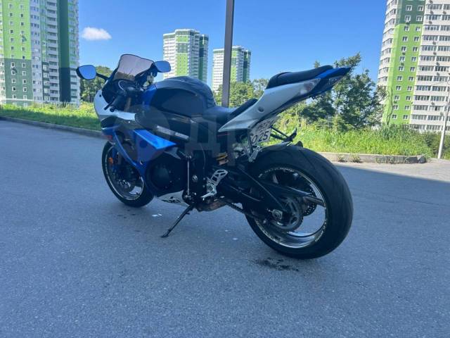 Suzuki GSX-R 1000. 1 000. ., , ,   