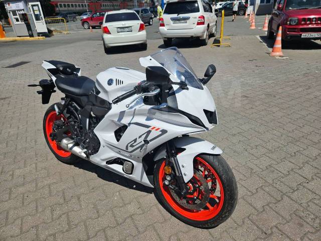 Yamaha YZF-R7. 688. ., , ,   