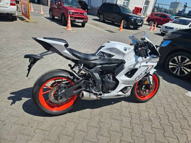 Yamaha YZF-R7. 688. ., , ,   