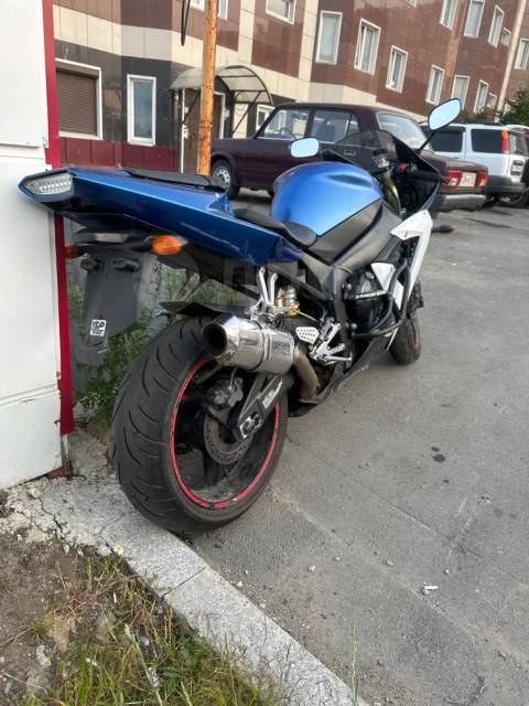 Yamaha R1. 1 000. ., , ,   