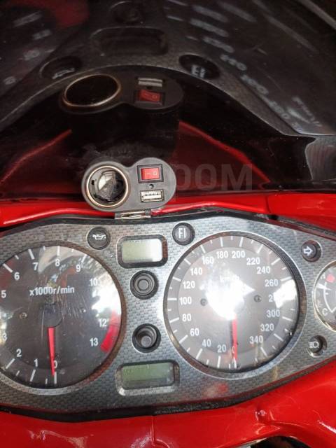 Suzuki GSX 1300R Hayabusa. 1 300. ., , ,   