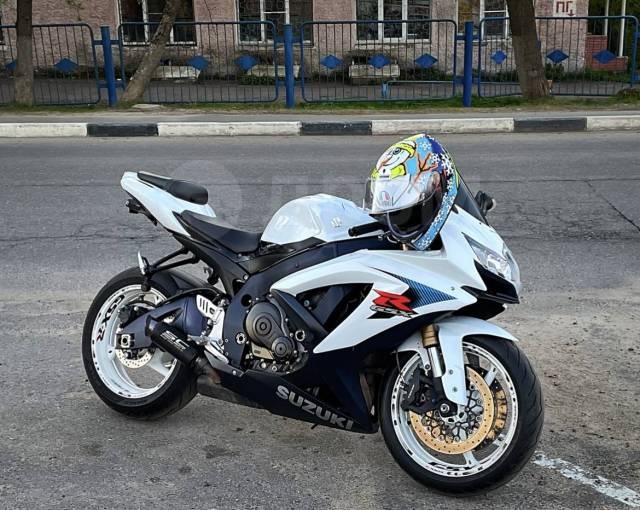 Suzuki GSX-R 600. 600. ., , ,   