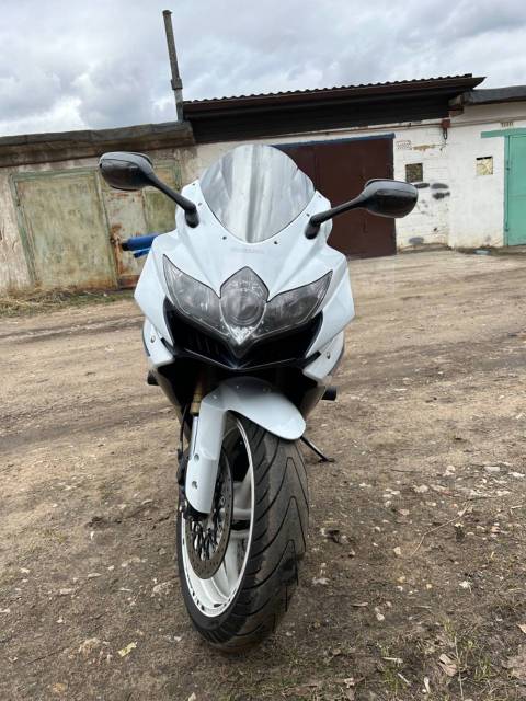 Suzuki GSX-R 600. 600. ., , ,   