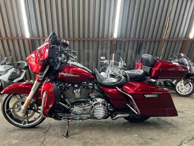 Harley-Davidson Street Glide. 1 750. ., , ,   