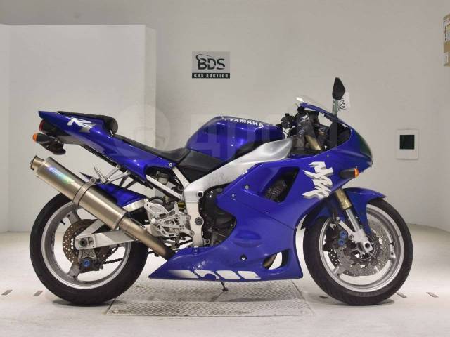 Yamaha R1. 1 000. ., , ,  .     