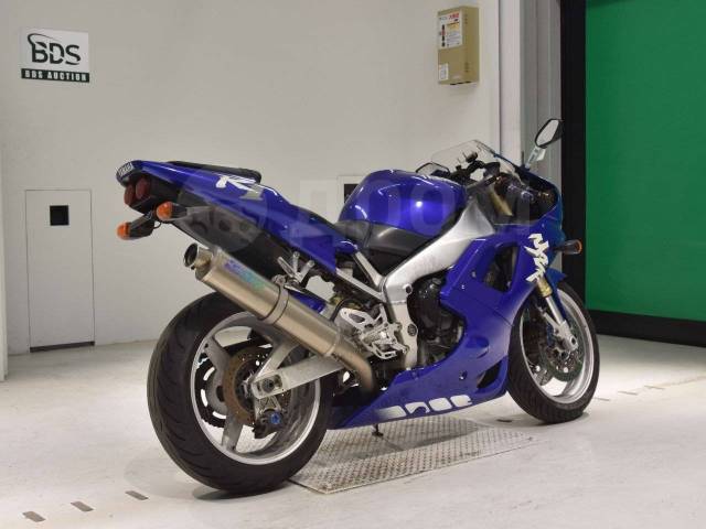 Yamaha R1. 1 000. ., , ,  .     