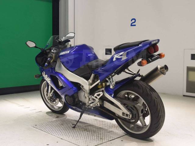 Yamaha R1. 1 000. ., , ,  .     