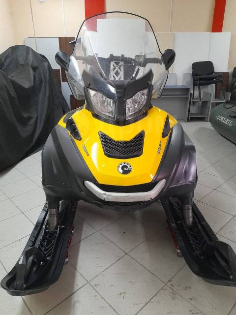 BRP Ski-Doo Skandic SWT. ,  ,   