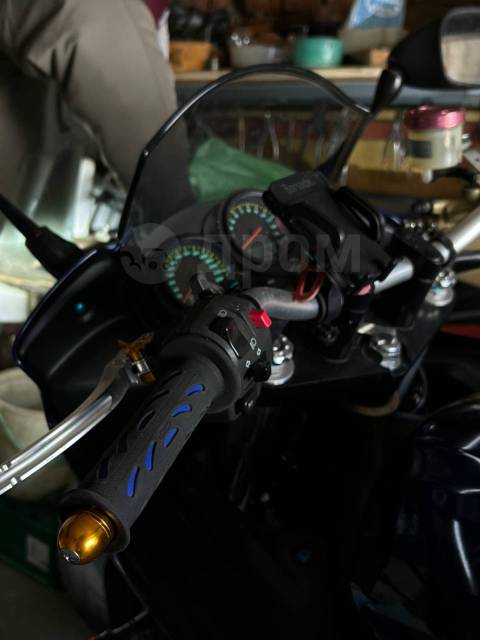 Yamaha FZS 1000. 1 000. ., , ,   