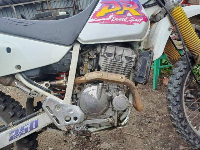 Suzuki DR 250S. 250. ., , ,   