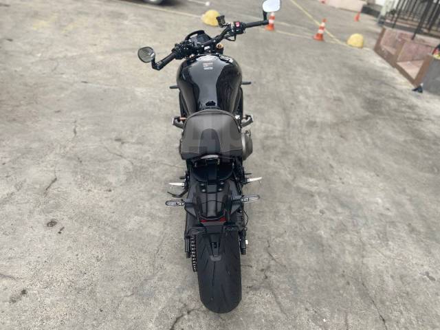 Yamaha XSR900. 889. ., , ,   