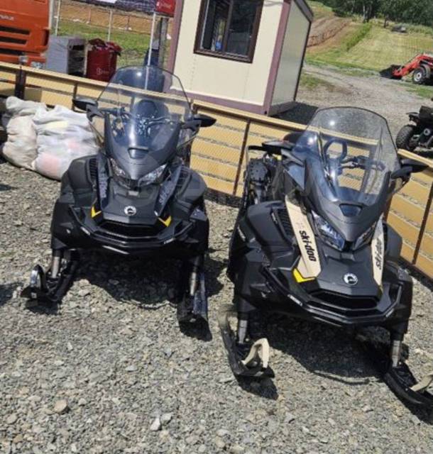 BRP Ski-Doo Skandic. ,  ,   