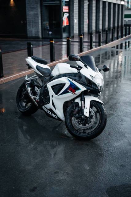 Suzuki GSX-R 600. 600. ., , ,   