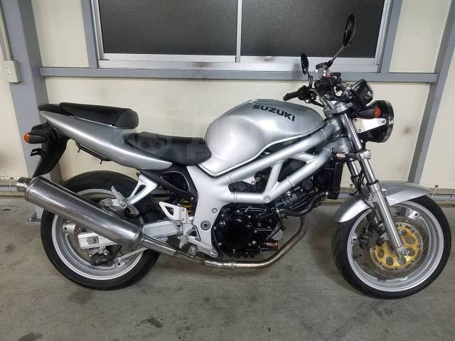 Suzuki SV 400